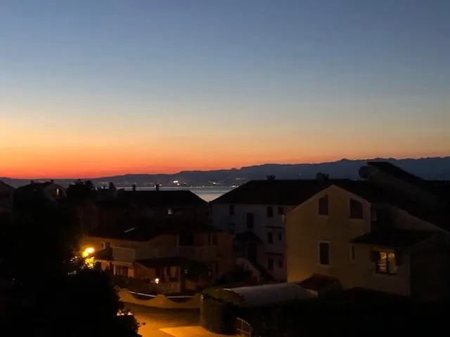 Luxury Apartment Luna Vantacici